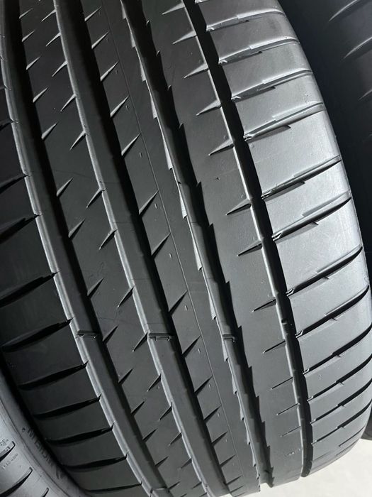 245/40/19 R19 Michelin Pilot Sport 4 4шт