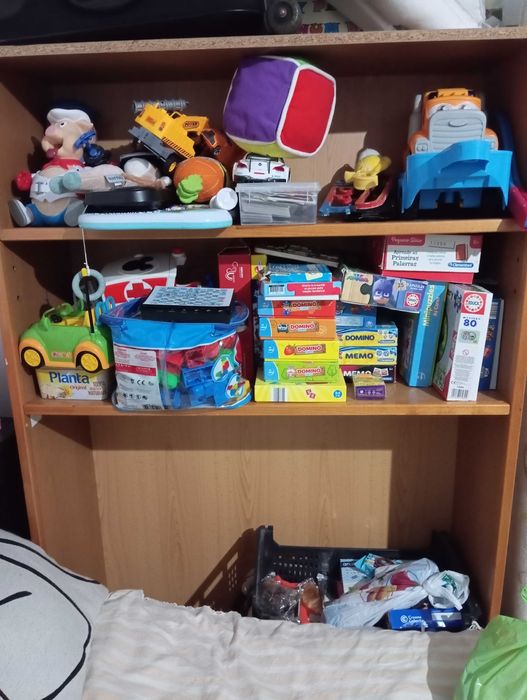 Household items sell