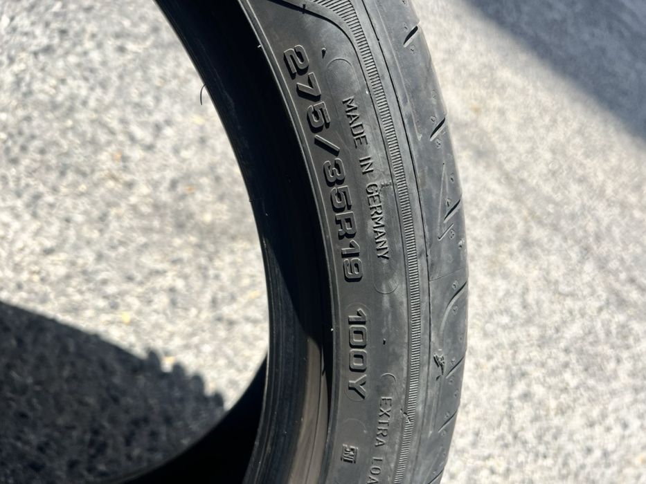 275/35/19 Good Year 2 pneus