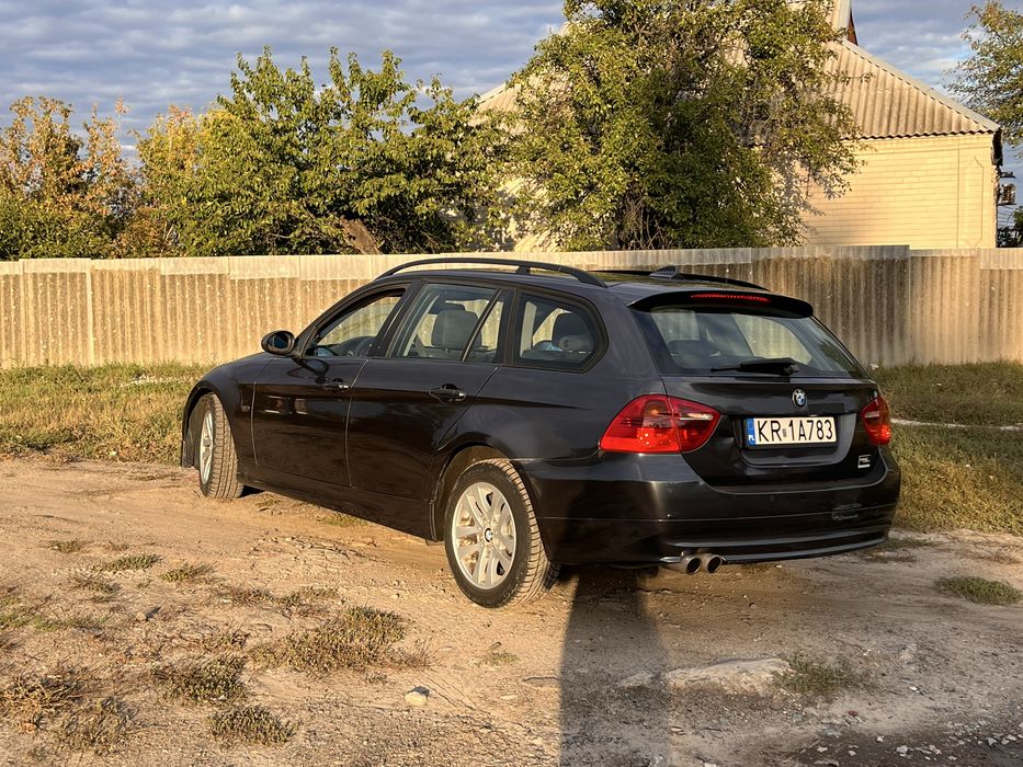 BMW E91 на повному ходу