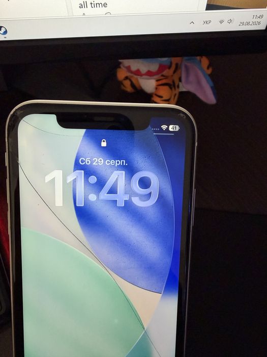 Iphone 11 64gb.