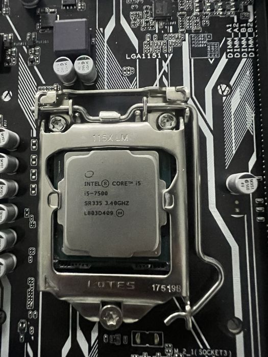 i5 7500 - купити комплектуючі для ПК - Ціна на OLX.ua