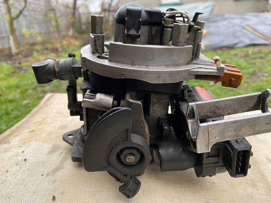 Продам моно-іжектор на Пассад б3