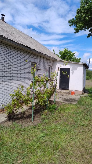 Здам кімнату в будинку