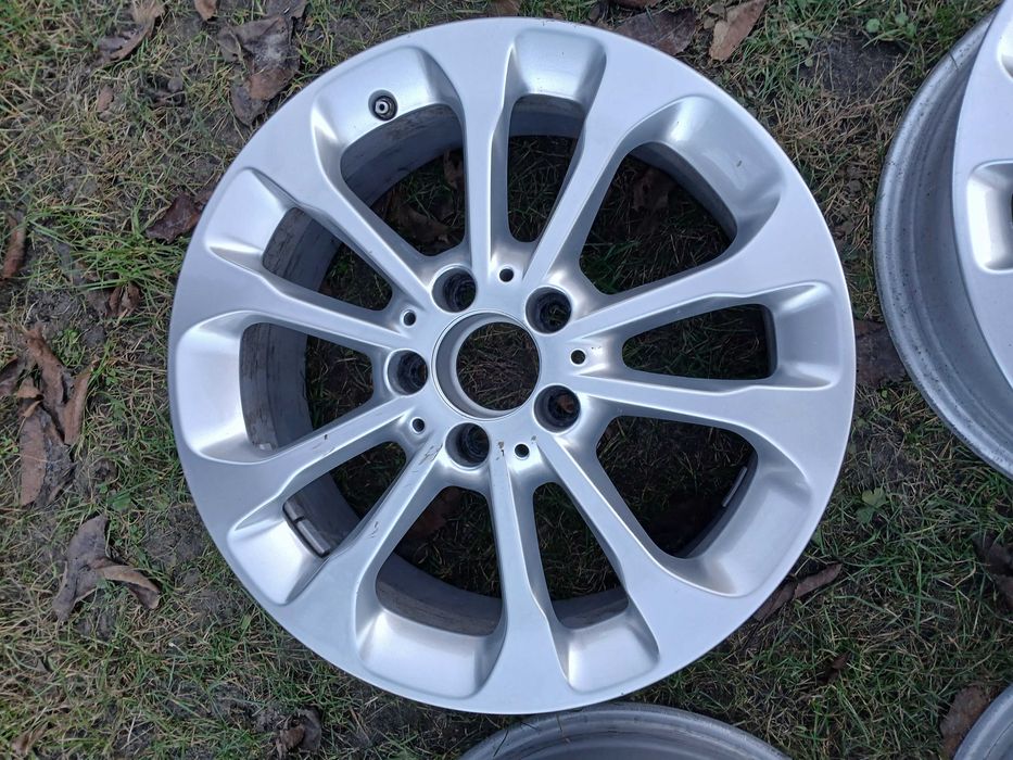 A1021. MERCEDES 6,5 x 17 ET 38 rozstaw 5x112