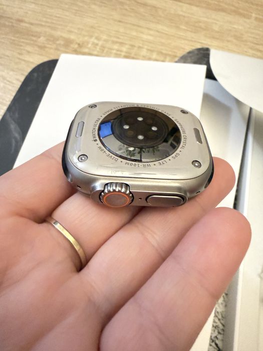 Apple watch Ultra 2 GPS