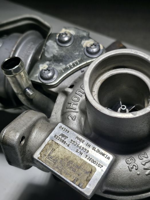 Turbo Opel Corsa 1.3 CDTI 5526 . 6959