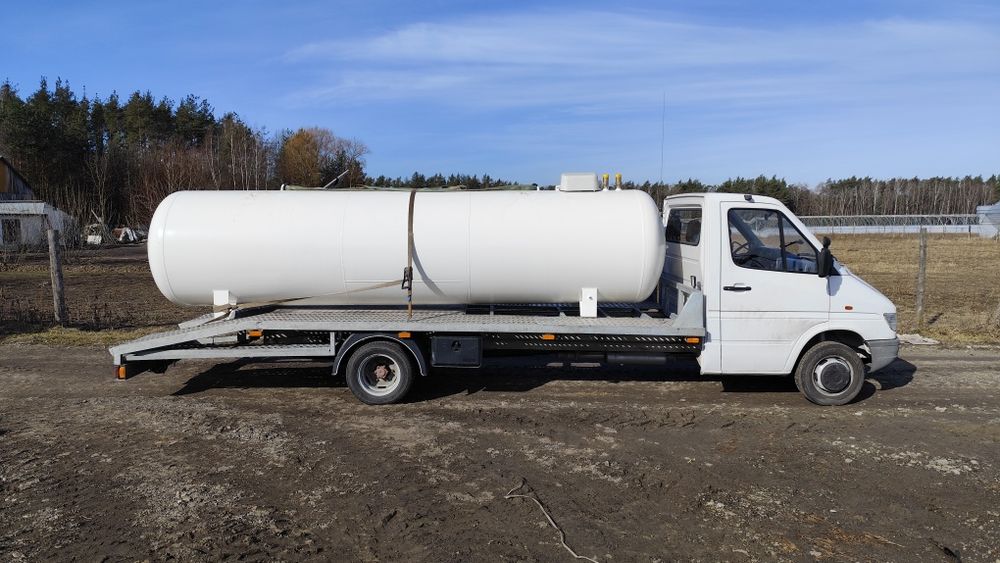 Autolaweta laweta holowanie pomoc drogowa transport