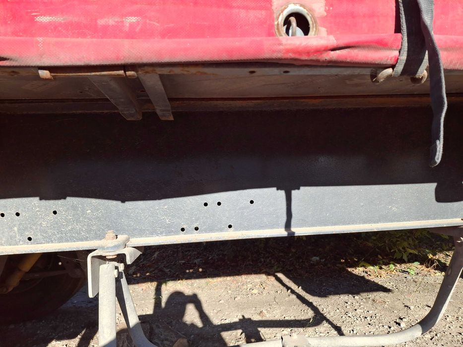 Полуприцеп тентований