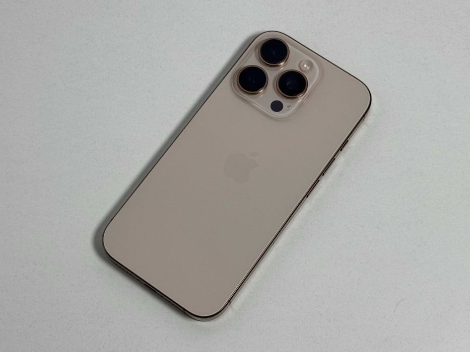 Apple iPhone 16 Pro 128GB Złoty 92% Kondycji Baterii GWARANCJA