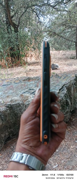 Ulefone  Armor 22,preto e laranja