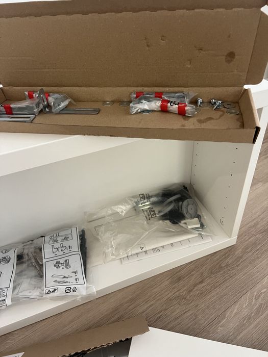 Estante c/porta Ikea BESTÅ - NOVO
