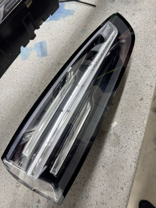 Задні ліхтарі Porche Cayene 2018-2023 Black