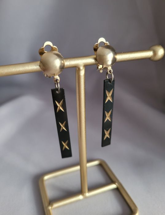 Klipsy wiszące czarne ze złotym vintage biżuteria sztuczna