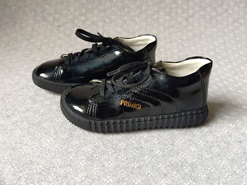 Buty Primigi rozm. 23 lakierki skóra