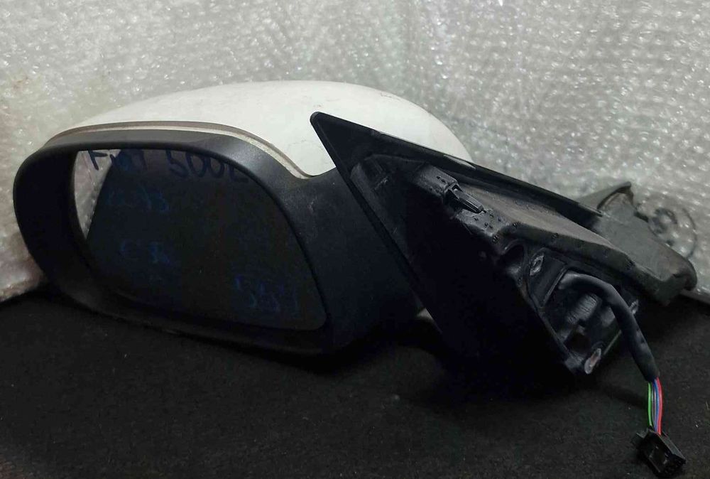 Espelho Retrovisor Esquerdo e8026345 - FIAT 500L