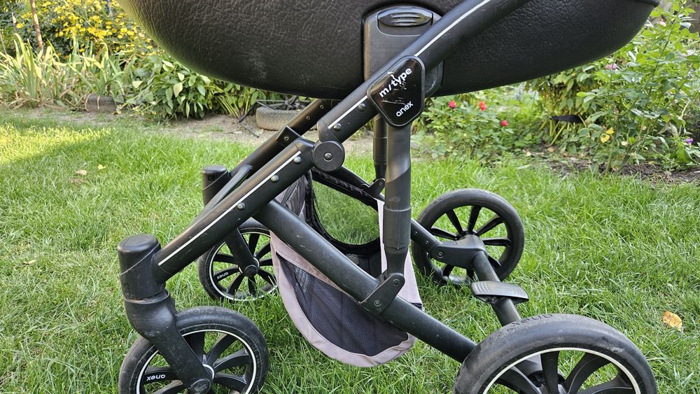 Продам коляску Anex m/type 2в1