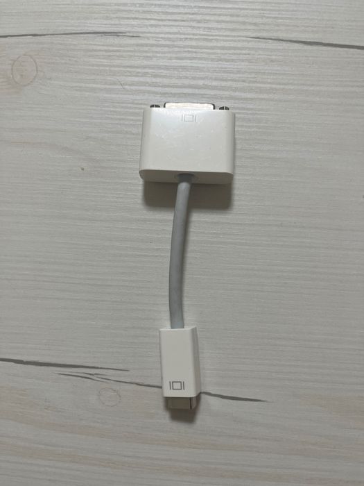 Mini DisplayPort to DVI Adapter – Used64169647040642121