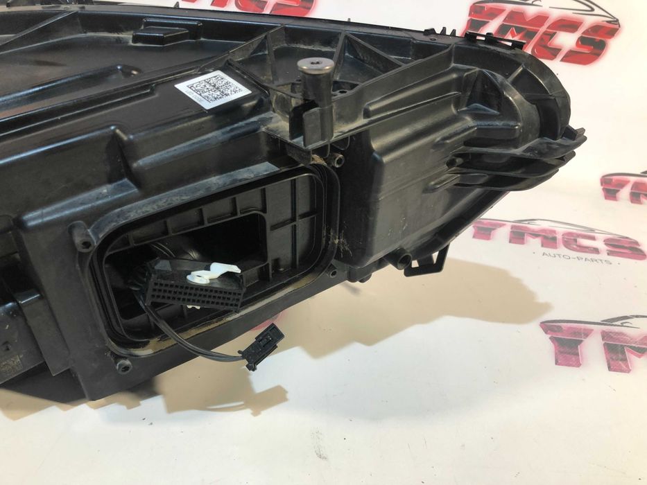 Farol Frente Otica MERCEDES CLA W118 Esquerdo Original