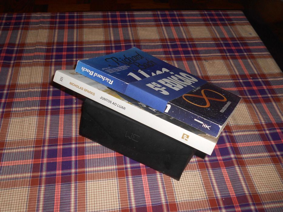 Um - Richard Bach e Juntos ao luar - Nicholas Sparks