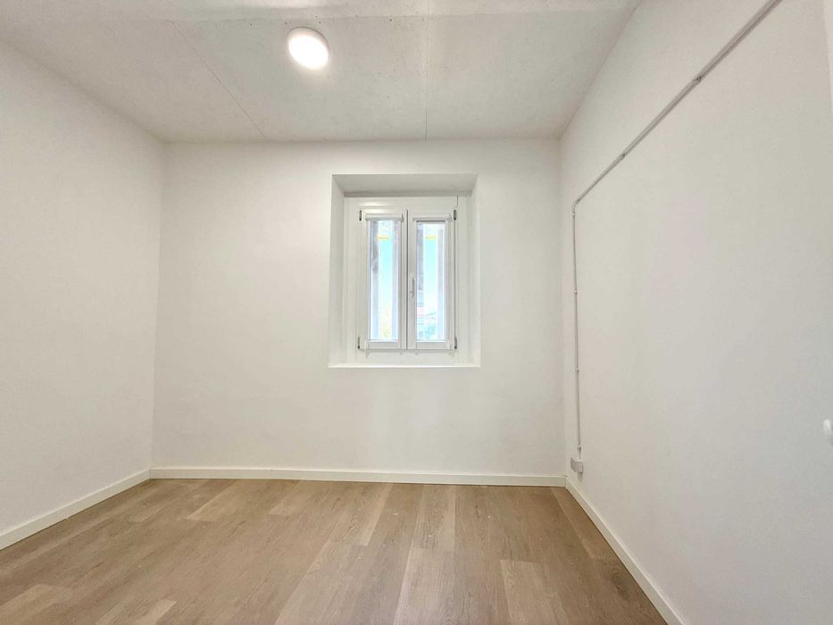 Quarto Individual na Lousa / Loures