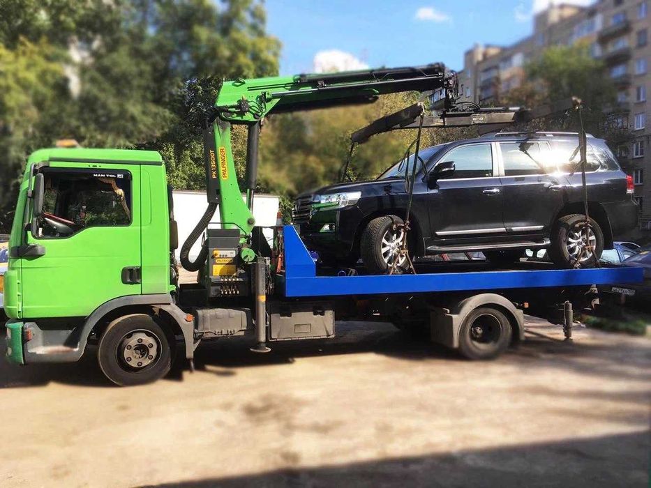 Погрузка авто Киев. НЕДОРОГО.. Услуги эвакуатора, манипулятор до 3,5 т