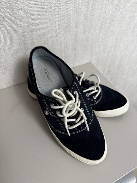 Жіночі кеди gant
