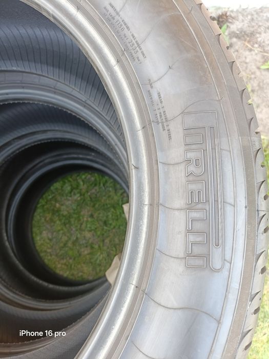 Шини, резина Pirelli