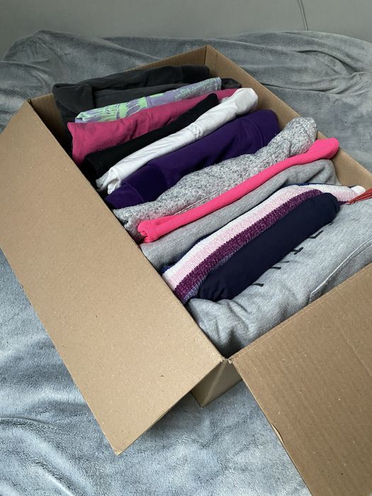 Duża  paczka ubrań