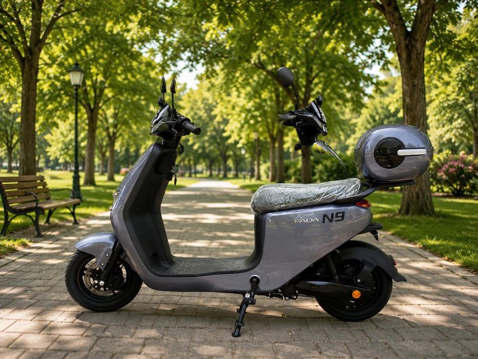 FADA N9 1200W 25Ah Сріблястий | Електроскутер Електробайк До 60 км/год