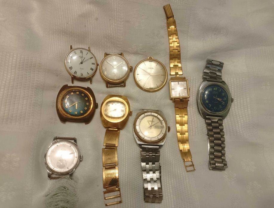 Советские позолоченные часы Луч Ракета Заря Восток