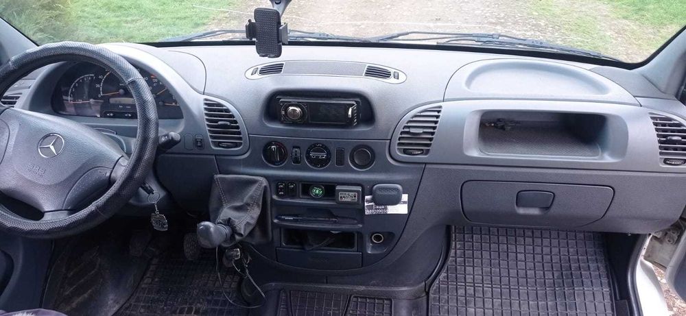 Sprinter 311 грузо-пасажирський
