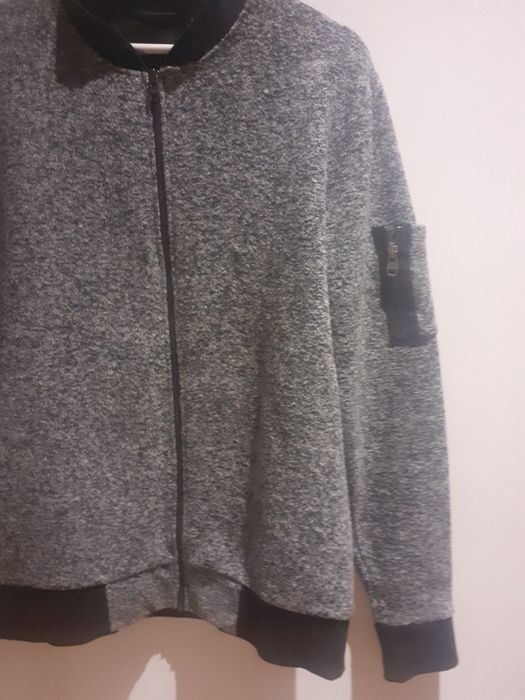 Sweter rozpinany rozm.L