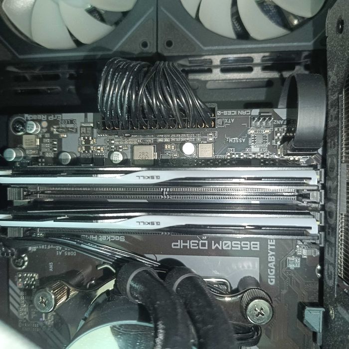 Ryzen7 7700+rtx5070 Игровой пк обмен