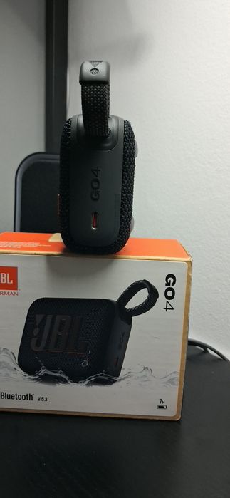 Coluna Jbl go 4.