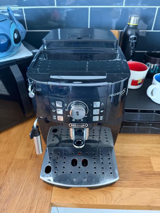 Maquina de cafe delonghi
