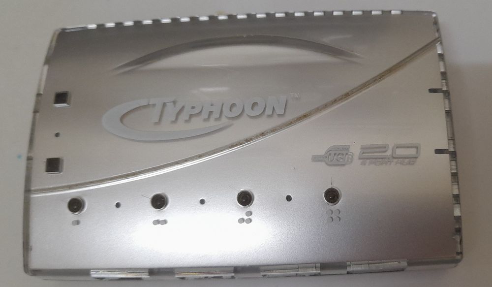 Typhoon USB 2.0 4-Port Hub64551542406657120