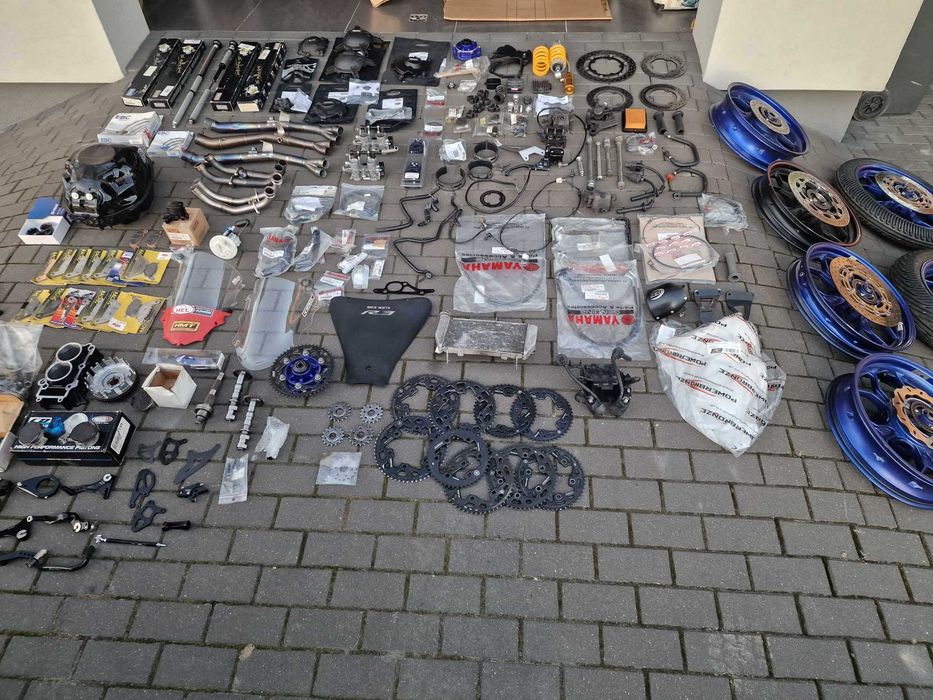 YAMAHA YZF R3  / Części, felgi, tarcze, zawieszenie i wiele innych