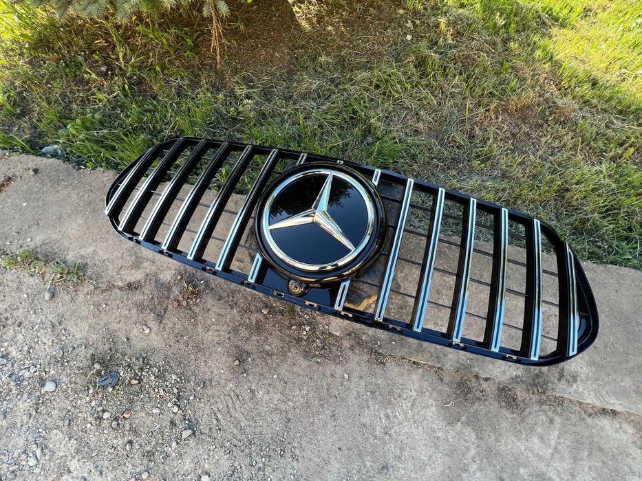 Решітка радіатора на mercedes gle  W167 w 167 19-22 г GT Panamericana