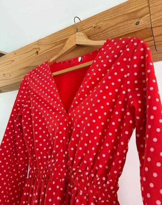 Sukienka czerwona coquette wesele półmetek komunia elegancka  XS/S
