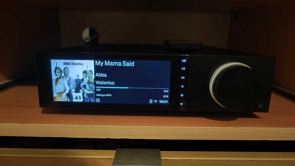 Cambridge Audio Evo 75