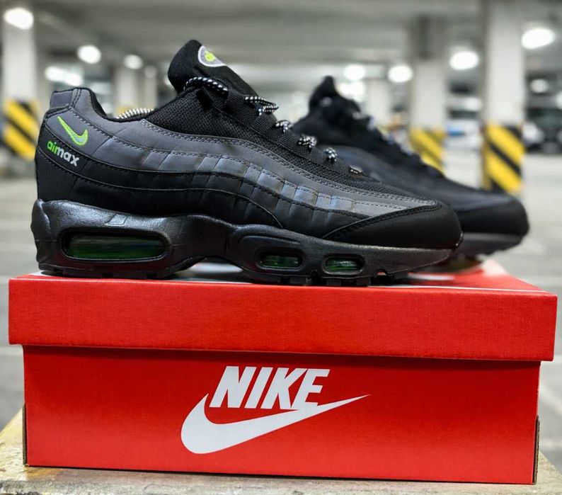 (2236) Кросівки Nike Air Max 95 (37,38,39,40,45) чорні з сірим  найк найки