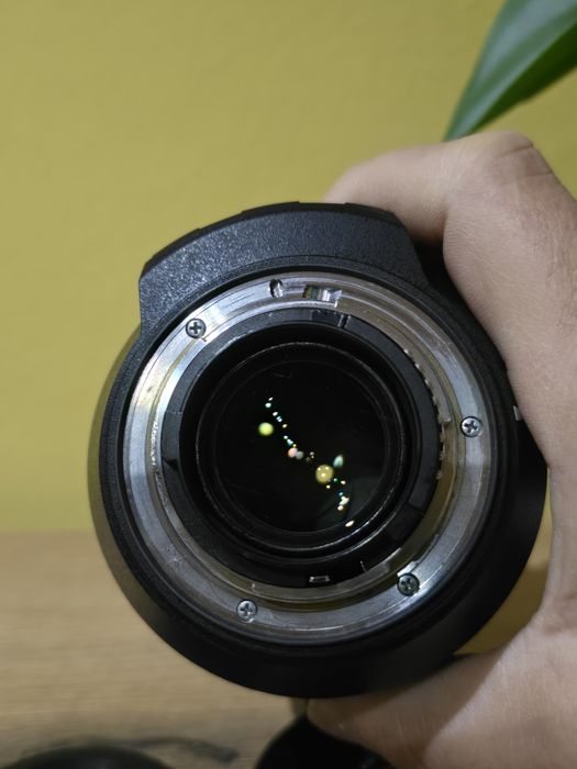 Obectiva Tamron 24-70 full-frame