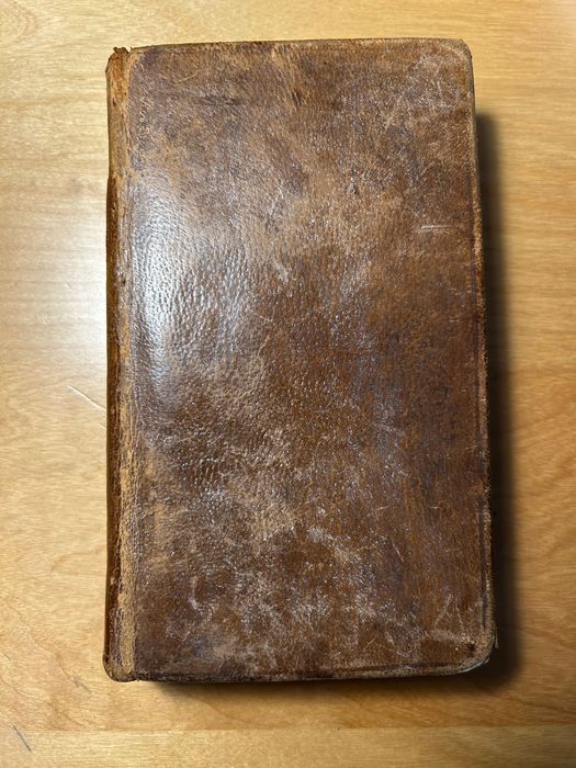 Livro antigo Companhia de Jesus