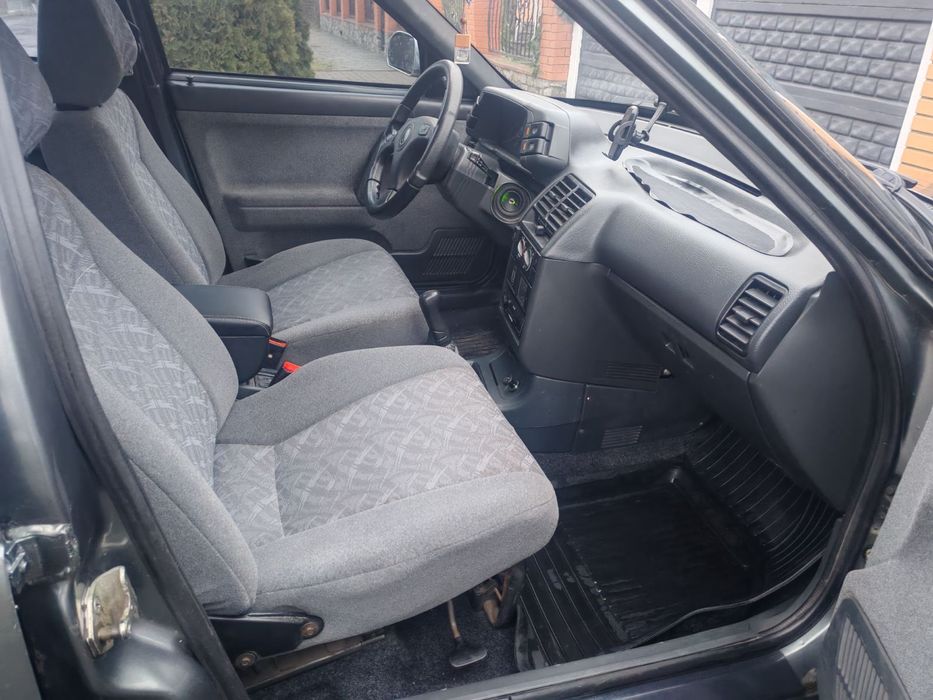 Продам  Ваз  2110