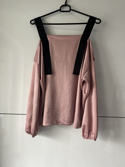 Bluzka S Bershka