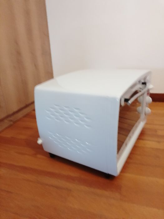 Forno elétrico 26LT