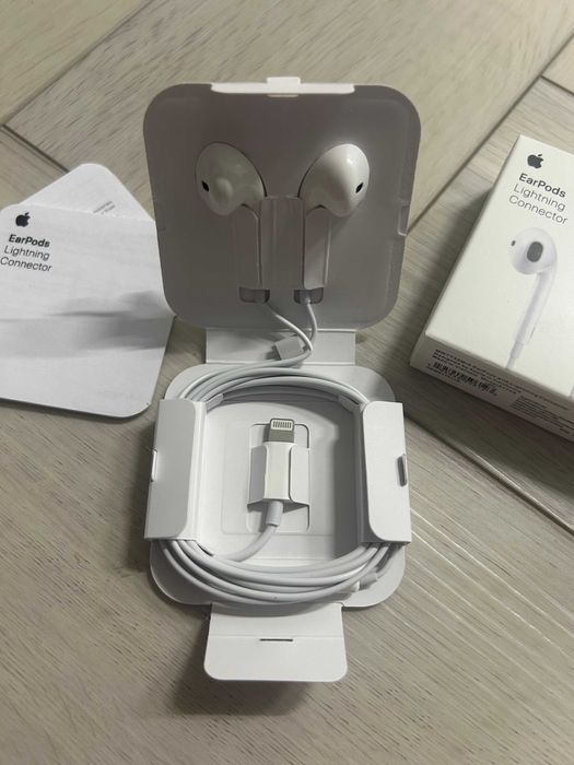 Apple Earpods Lightning навушники провідні з мікрофоном для айфона