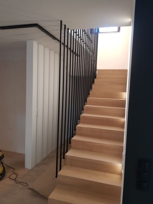 Balustrady, nierdzewne, malowane proszkowo