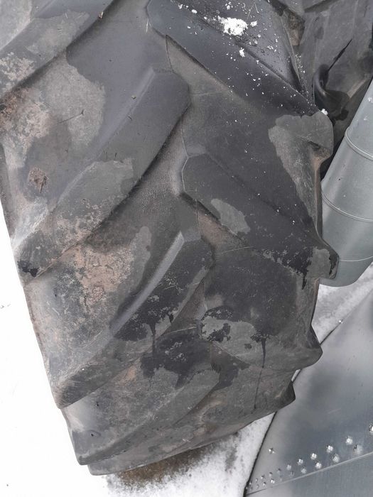 opona  480/65 R28 RADIALNE